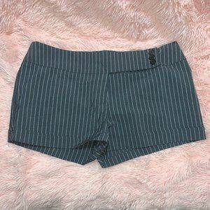 Sensational Collections Shorts Sz: 13